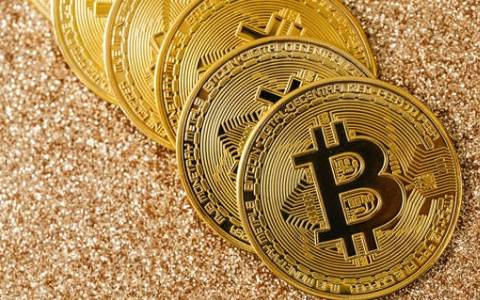 比特币最新走势分析(比特币 MVRV 接近关键)