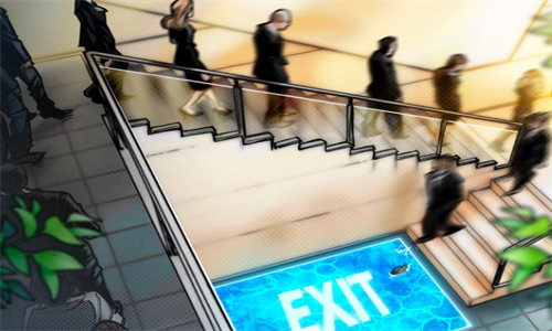 首席执行官布莱恩•施罗德离职后,美国裁减了三分之一的员工