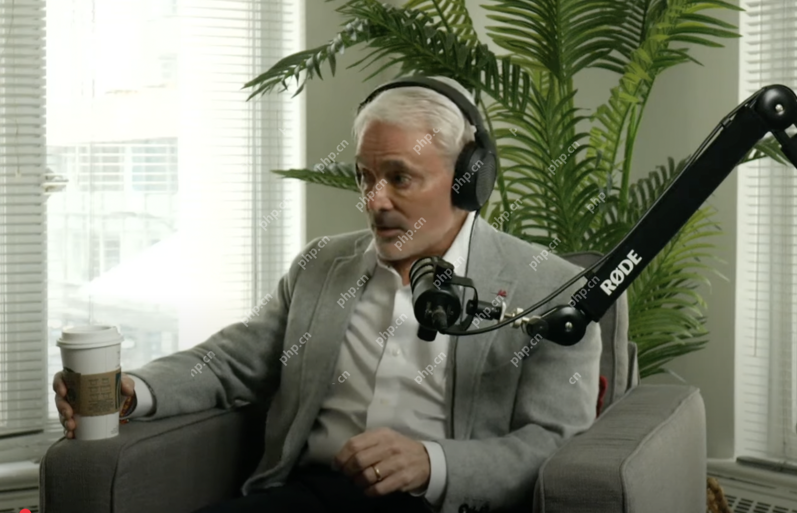 加拿大亿万富翁弗兰克·吉斯拉(Frank Giustra)声称,比特币只是一种投机工具